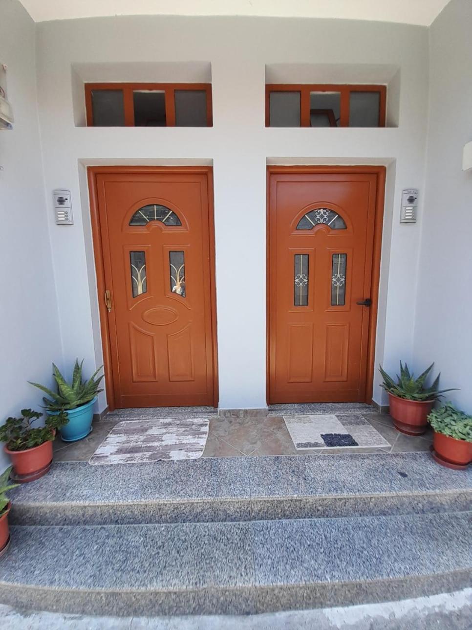 Aleksi&Eli Apartment Shkodër Екстериор снимка
