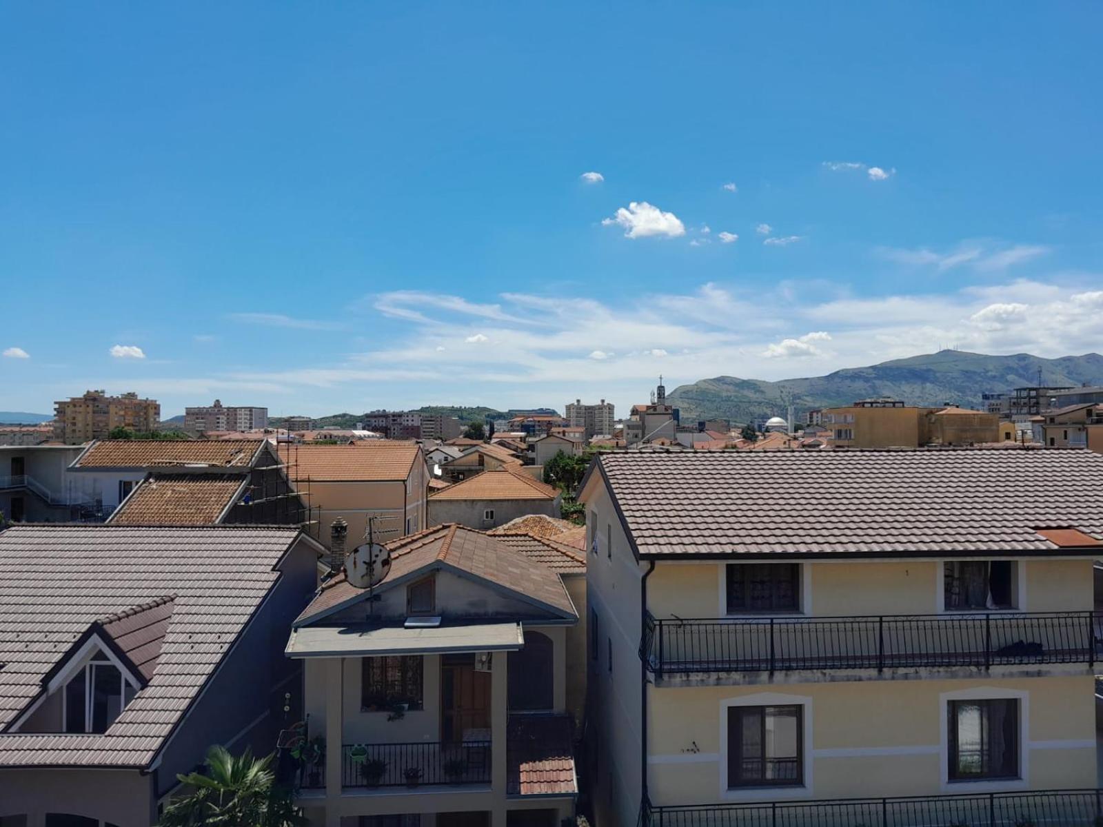 Aleksi&Eli Apartment Shkodër Екстериор снимка
