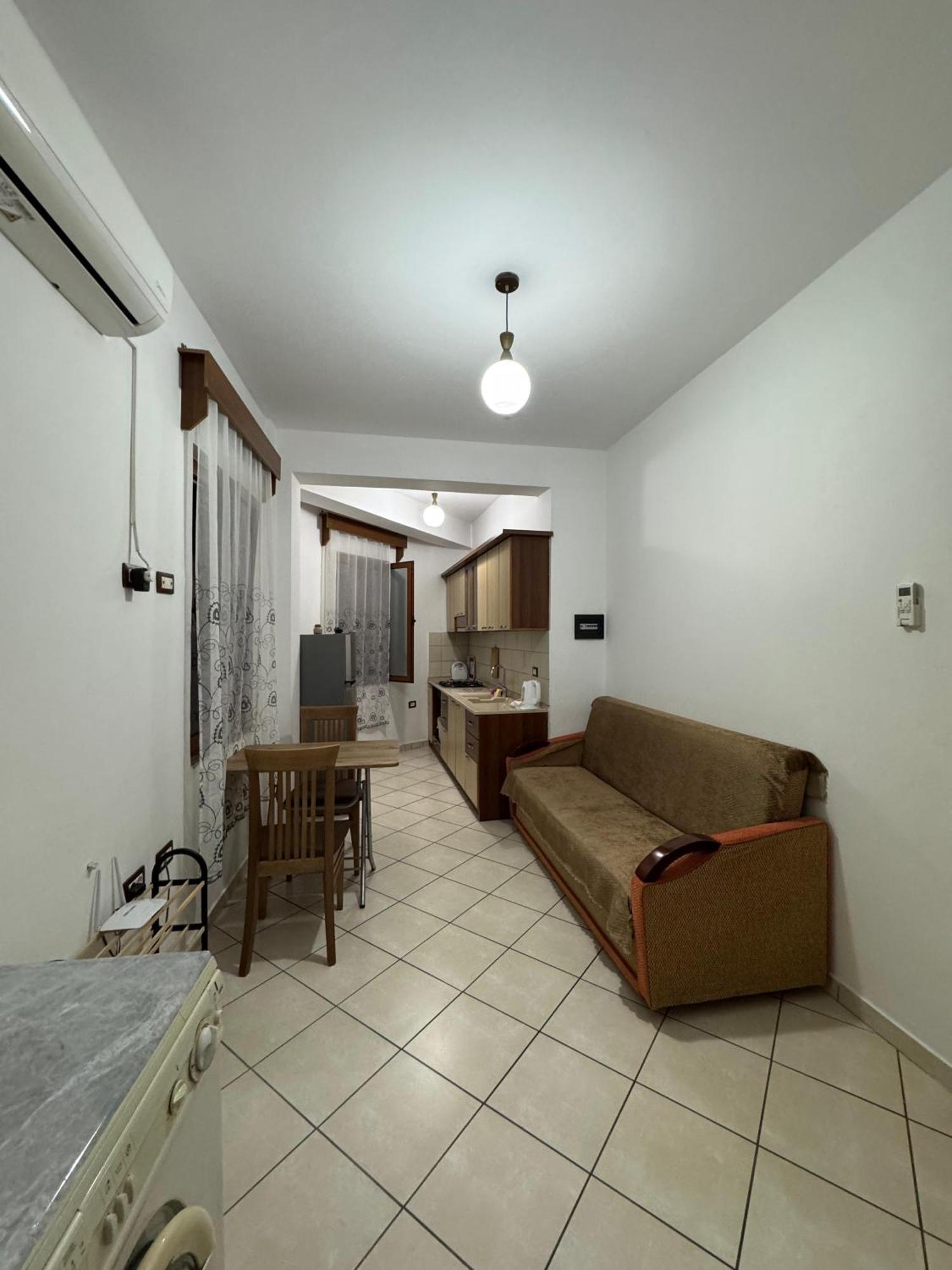 Aleksi&Eli Apartment Shkodër Екстериор снимка